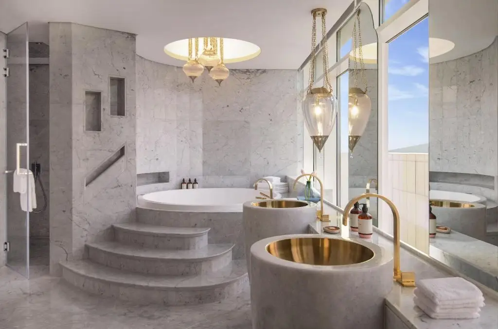 Abesq Doha Hotel & Residences, an IHG Hotel — photo 2