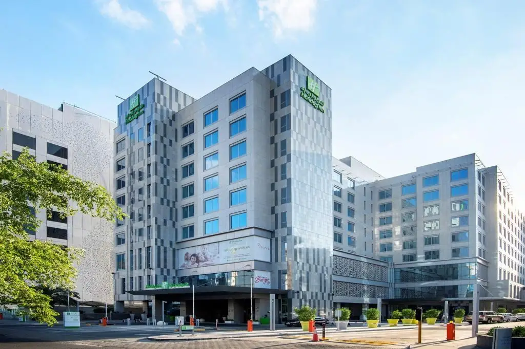 Holiday Inn Doha - The Business Park, an IHG Hotel — photo 1