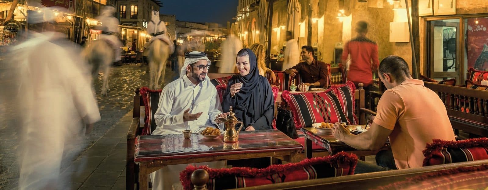 Traditional majlis dining experience