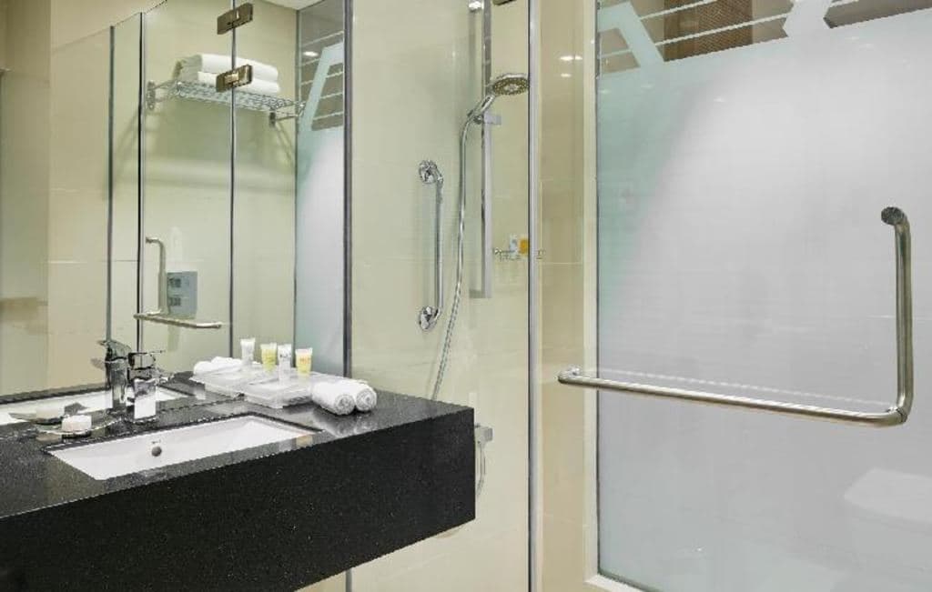 Holiday Inn Doha - The Business Park, an IHG Hotel — photo 2