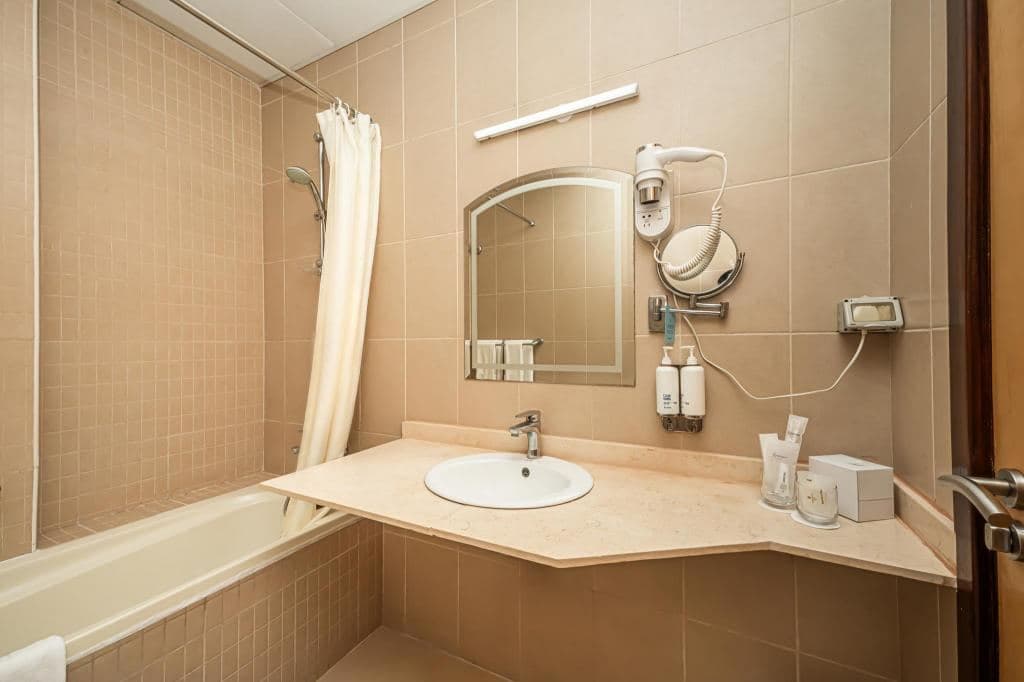 Kingsgate Hotel — photo 2