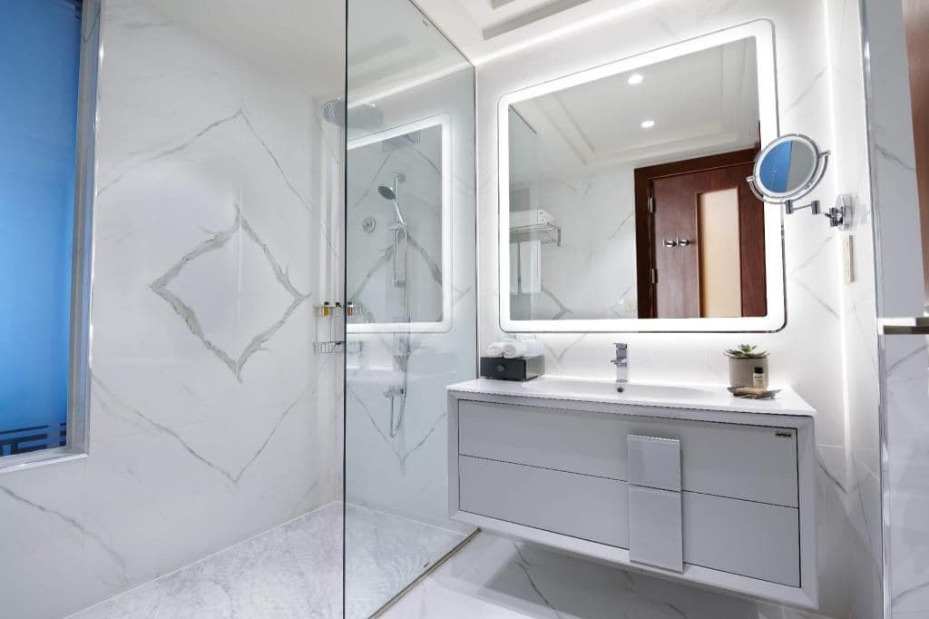 Wyndham Grand Doha West Bay Beach — photo 2